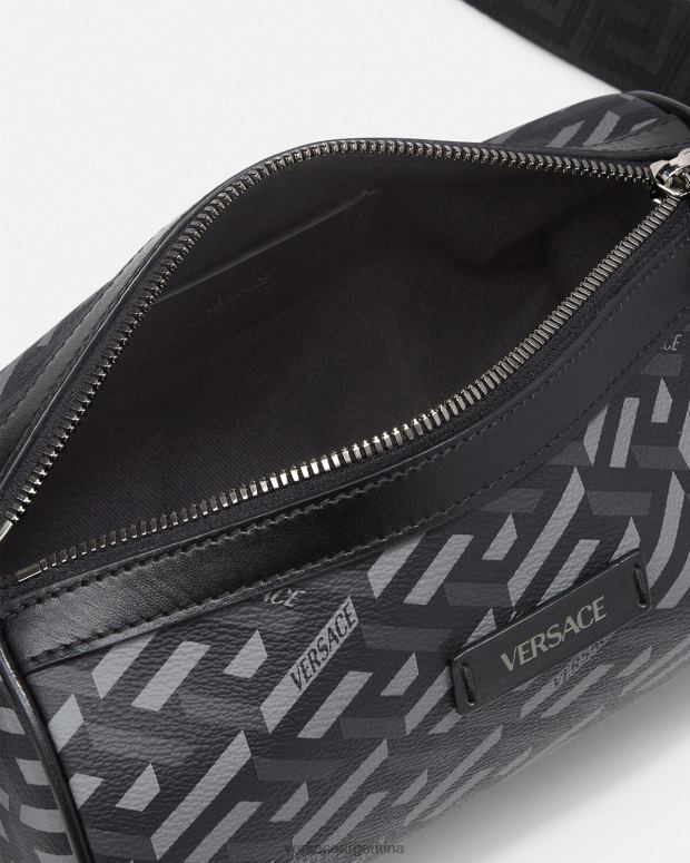 hombres Versace negro y gris bolso bandolera con firma la greca bolsas 4F6041485