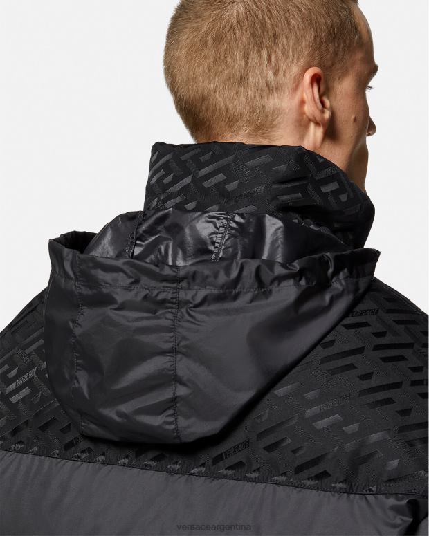 hombres Versace negro chaqueta acolchada la greca ropa 4F6041248